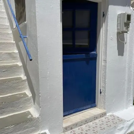 בית נופש Cozy Traditional Home, Chora
